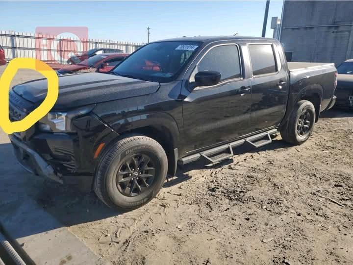 نيسان فرونتر